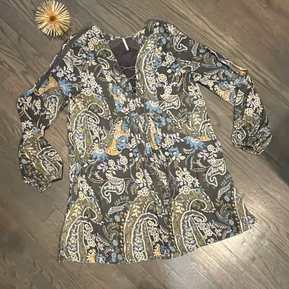 Free People Rain or Shine Gray Paisley Lace Up Tunic Dress Small - Picture 5 of 9